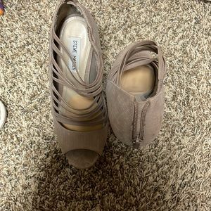 Steve Madden nude high heel.